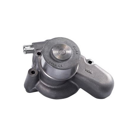 Pompe à eau NEW HOLLAND