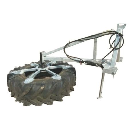 Repousse fourrage attelage 3 pts