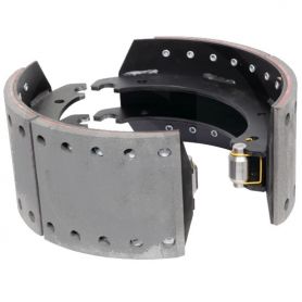 JEU DE 2 MACHOIRES Ø420X180 POUR FREIN ADR 4218E